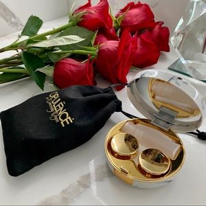 Luxe Contact Compact